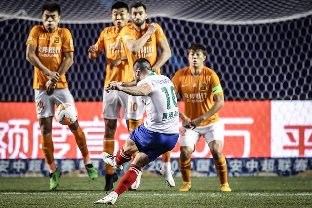 哈兰德领衔英超最贵11人阵容 身价合计11.8亿欧