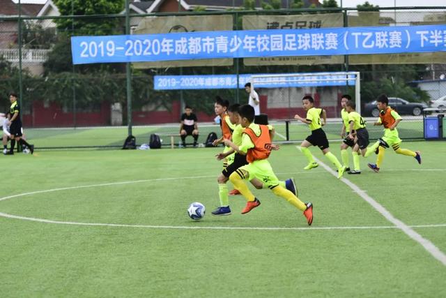 森林狼大胜送猛龙15连败 雄鹿爆冷不敌灰熊